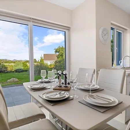Holiday home 9 The Spires Clifden