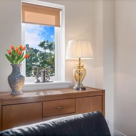 9 The Spires * Clifden