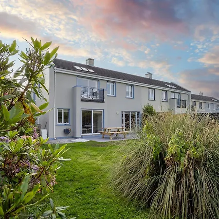 9 The Spires Clifden